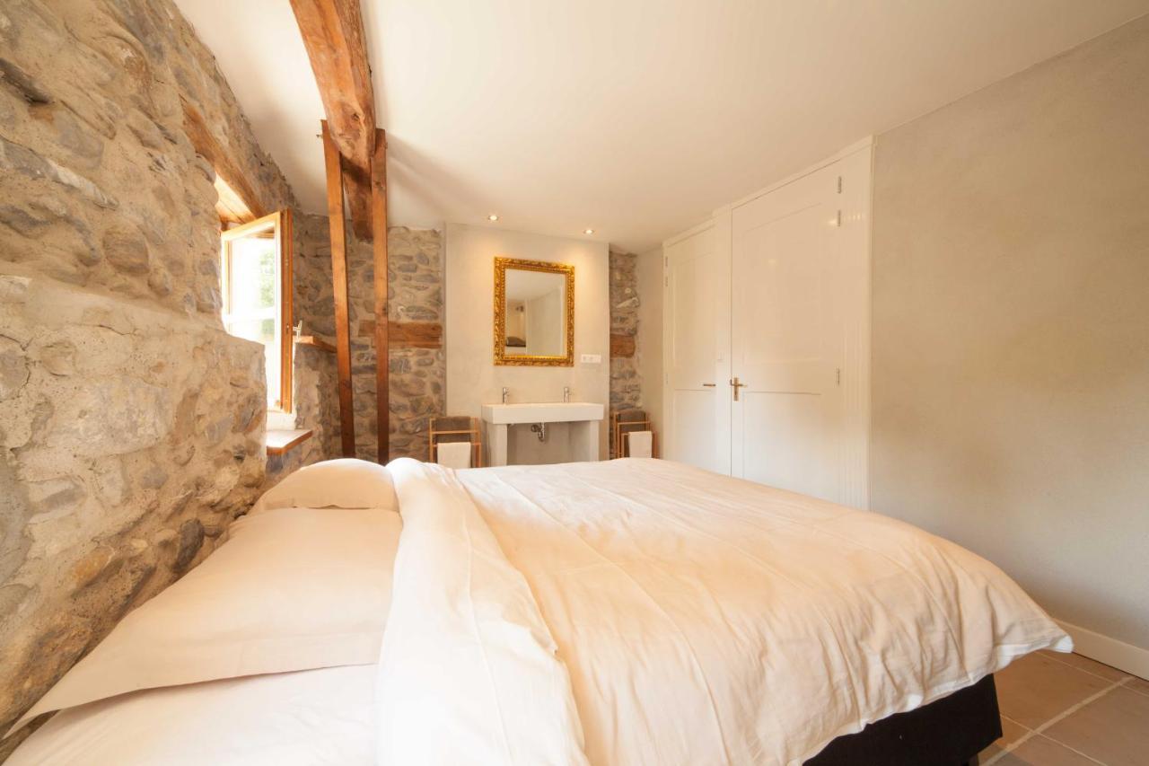 Maison Cimarron Bed and Breakfast Chateauroux-les-Alpes Eksteriør billede