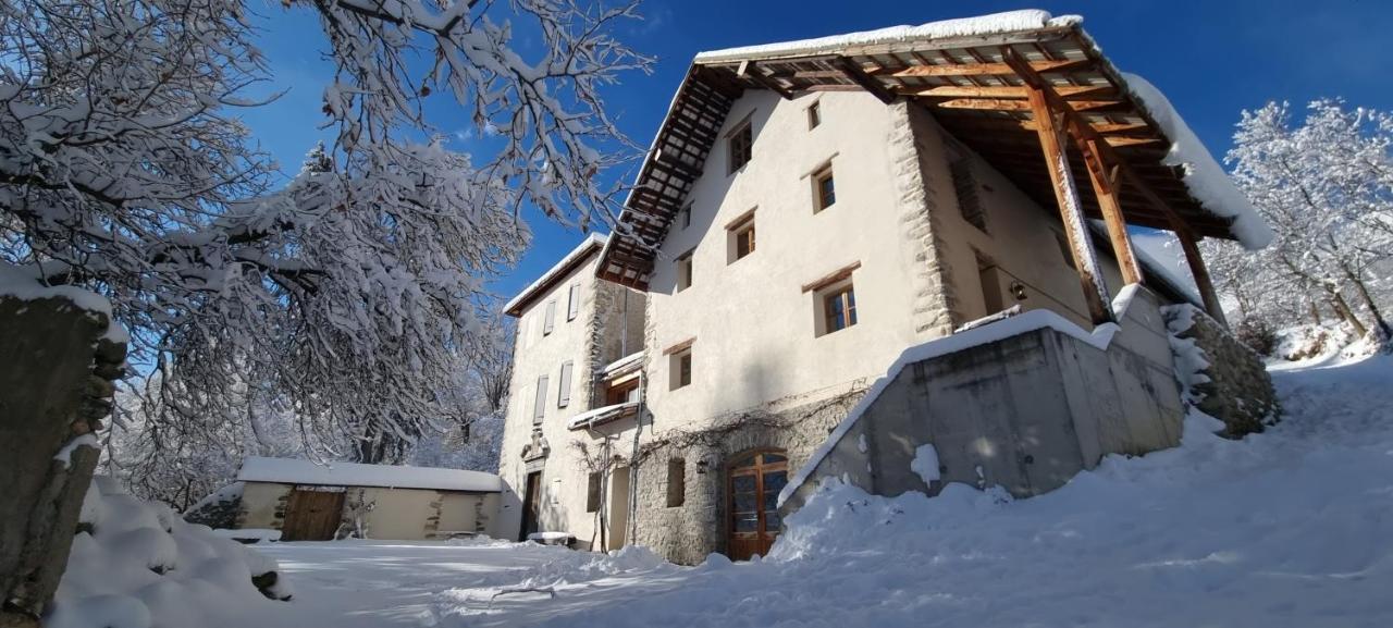 Maison Cimarron Bed and Breakfast Chateauroux-les-Alpes Eksteriør billede